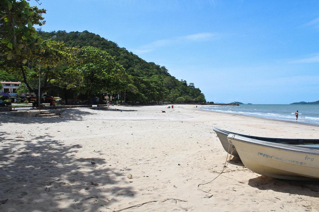 Sabbay Kep Hotel Buitenkant foto