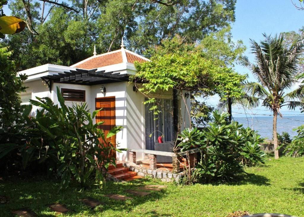 Sabbay Kep Hotel Buitenkant foto
